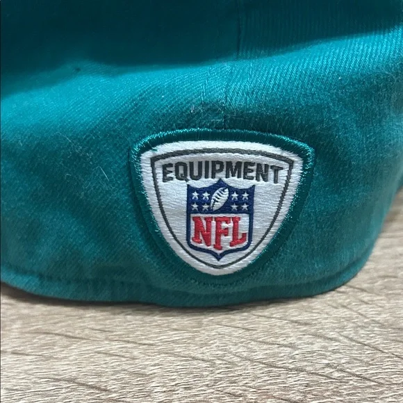 Reebok Miami Dolphins NFL Hat - Picture 3 of 5